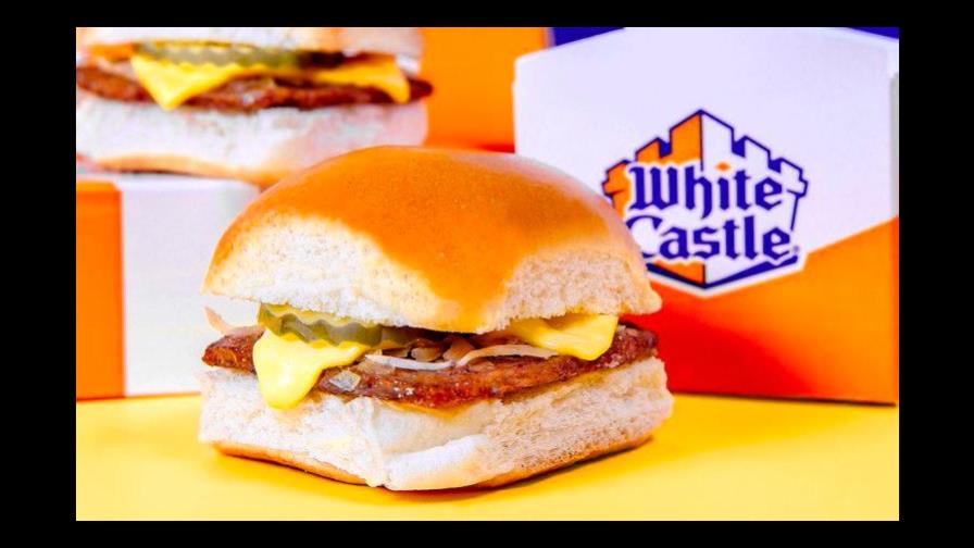 La cadena de hamburguesas White Castle cumple 100 años con estreno en Florida