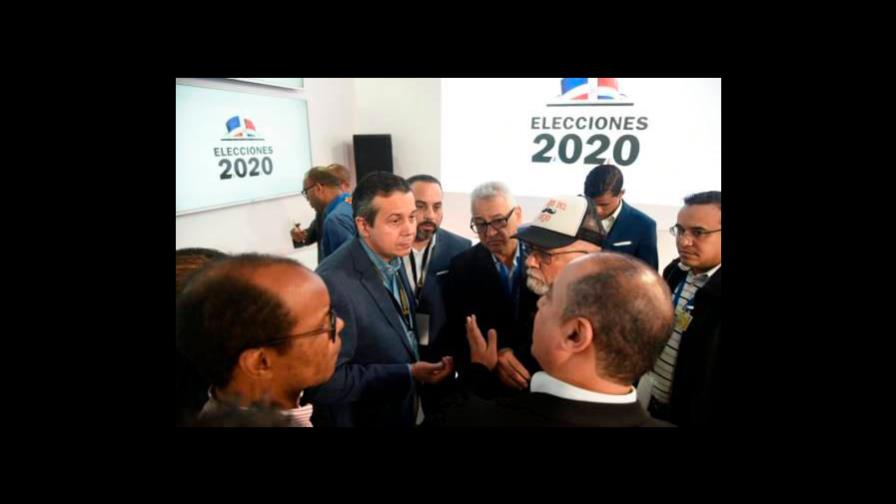 Escáneres solo se usarían para tomar copia a las actas en centros de votación Escáneres solo se usarían para tomar copia a las actas en centros de votación
