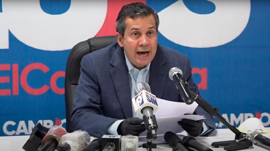 PRM denuncia irregularidades de 35 licitaciones en un día para compras de emergencia en Salud Pública