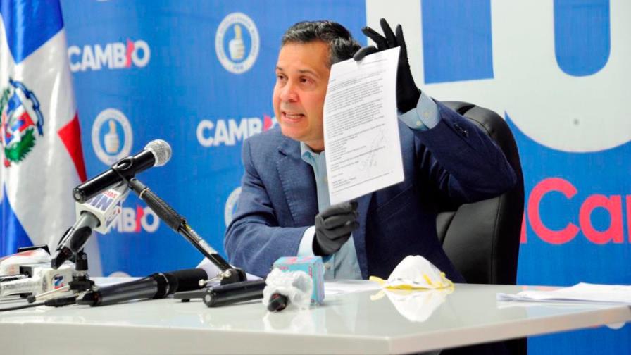 Rueda de prensa del Partido Revolucionario Moderno y partidos de oposición