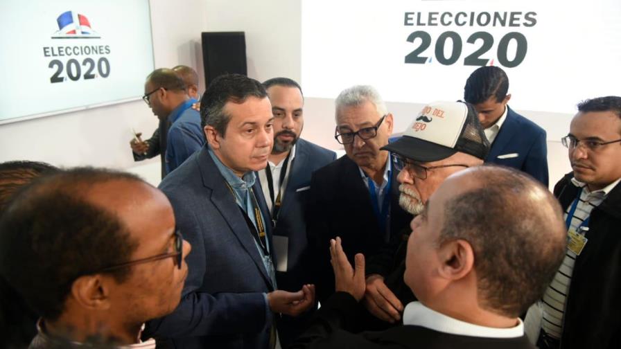 Jorge Mera califica la suspensión de las elecciones como un golpe a la democracia