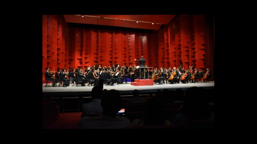 Sinfónica Nacional y Juvenil en Navidad Sinfónica Nacional y Juvenil en Navidad