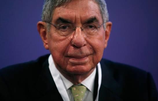 Allanan casa de expresidente costarricense Oscar Arias por denuncias de abuso sexual