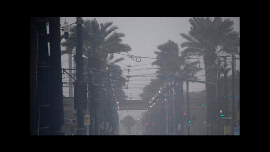 El huracán Ida deja completamente a oscuras a todo Nueva Orleans