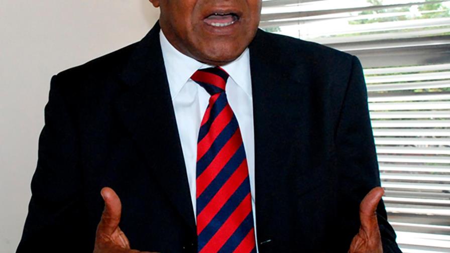 Solo en 4 meses Osiris Guzmán se giró más de un millón en “incentivos” Solo en 4 meses Osiris Guzmán se giró más de un millón en “incentivos”