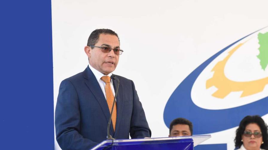 Llegan a Los Alcarrizos y Pantoja talleres móviles de INFOTEP 