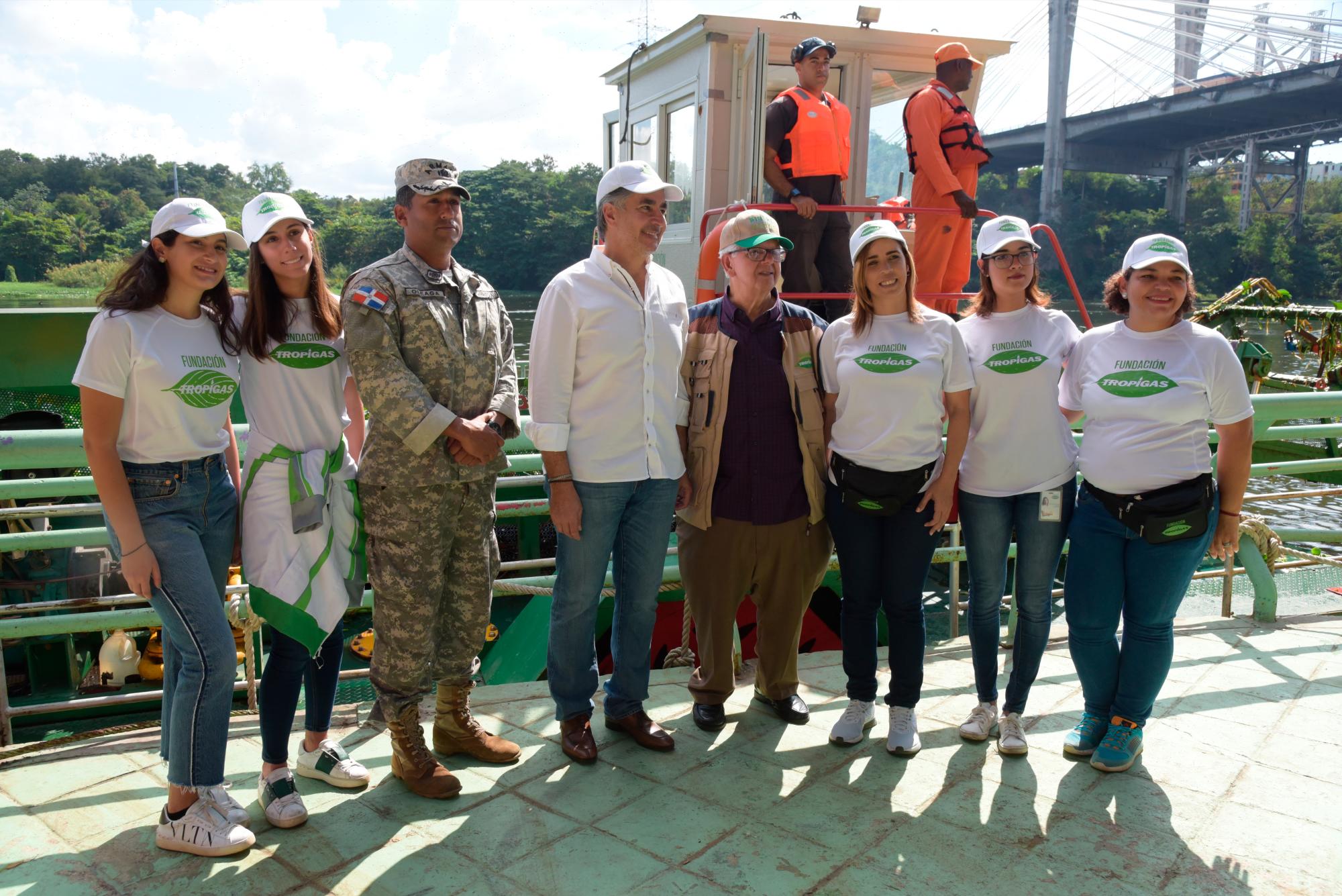 Directivos del proyecto “Ribera Verde” (José Justo Féliz)