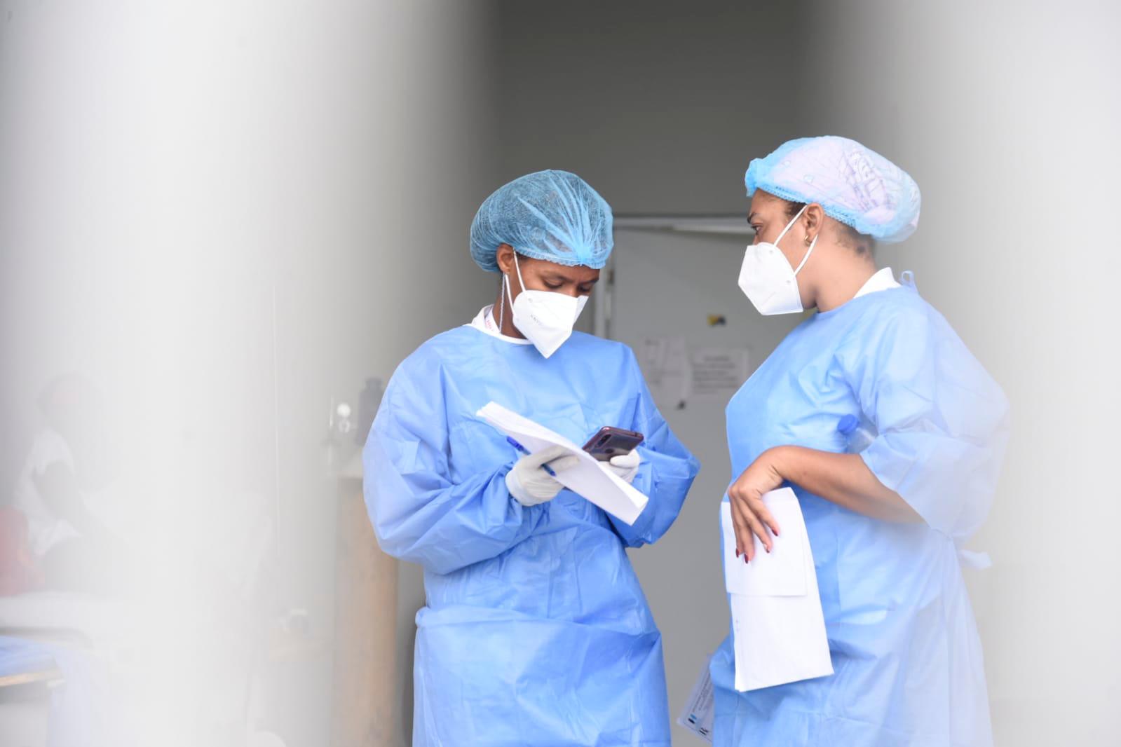 Por otro lado, fue movido el furgón ubicado frente a la emergencia del hospital que era utilizado como morgue