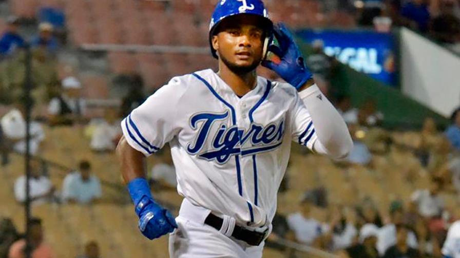 Dejan libres a otros 72 dominicanos en las ligas menores