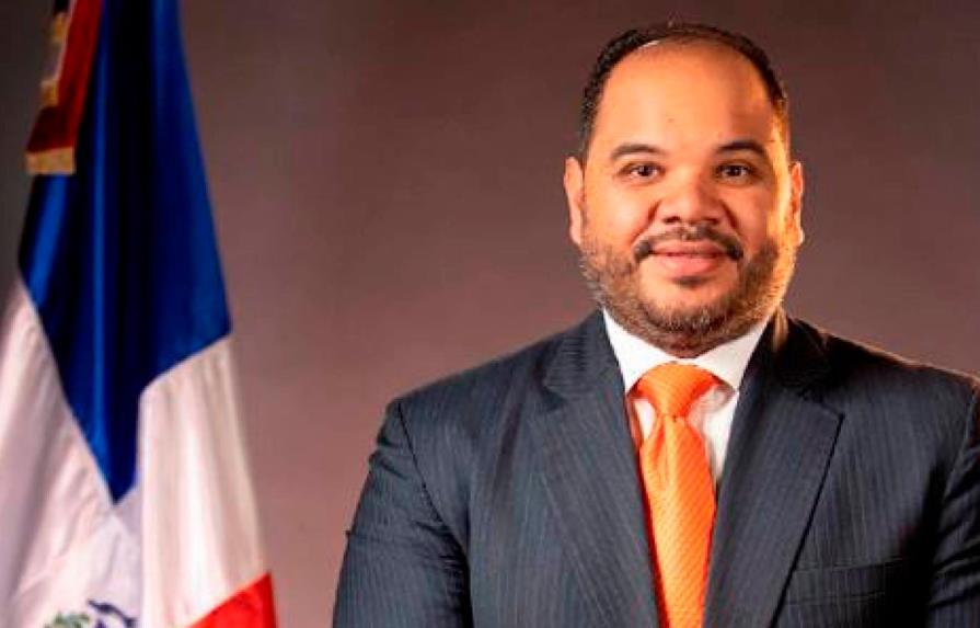 Dominicano es elegido presidente de la Federación Iberoamericana de Ombusman