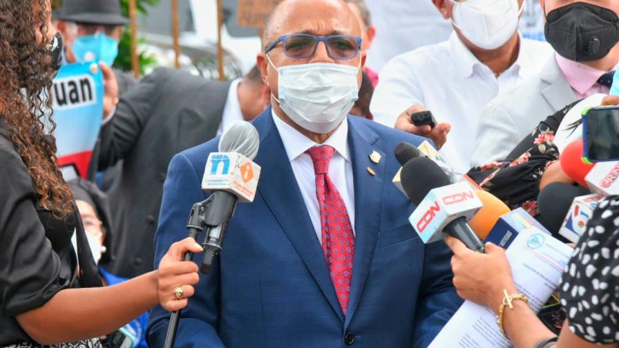 Pacheco convoca a aspirantes a la Cámara de Cuentas a presentar candidaturas Pacheco convoca a aspirantes a la Cámara de Cuentas a presentar candidaturas