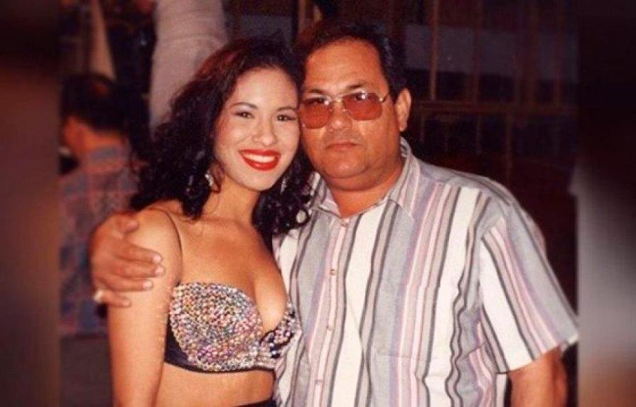 Padre de Selena revela secretos del casting para interpretar a la cantante