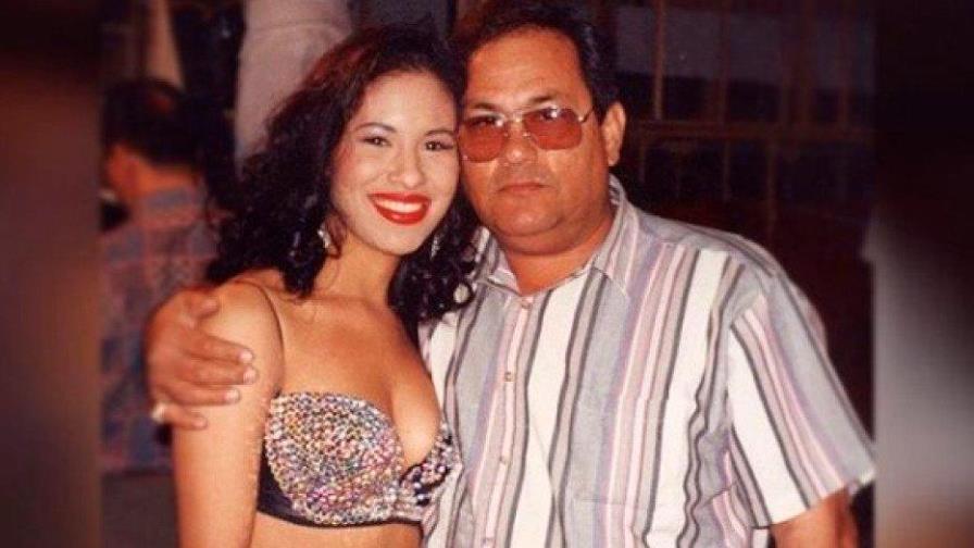 Padre de Selena revela secretos del casting para interpretar a la cantante