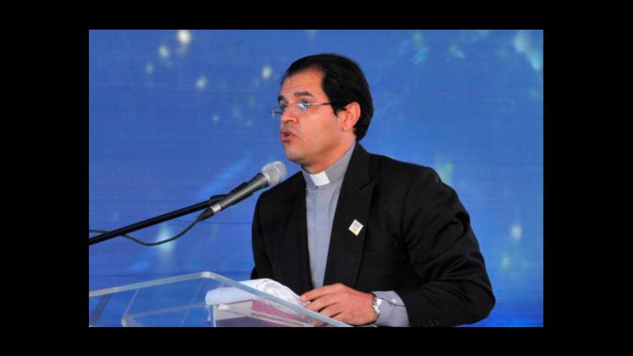 Designan al sacerdote Cecilio Espinal Espinal como nuevo rector de la Pucmm