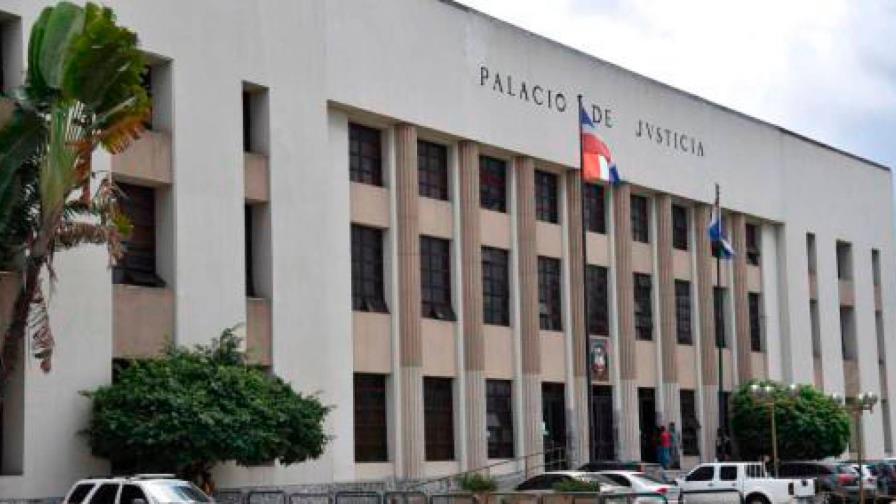 Libertad pura y simple a tres exoficiales imputados por intento de secuestro a dos empresarios