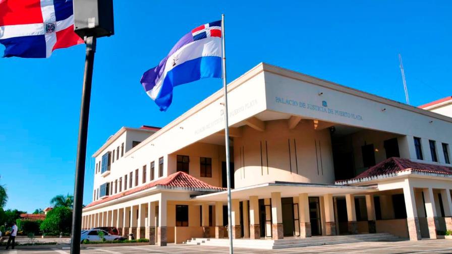 Aplazan coerción contra empleados de aeropuerto de Puerto Plata involucrados en tráfico de drogas