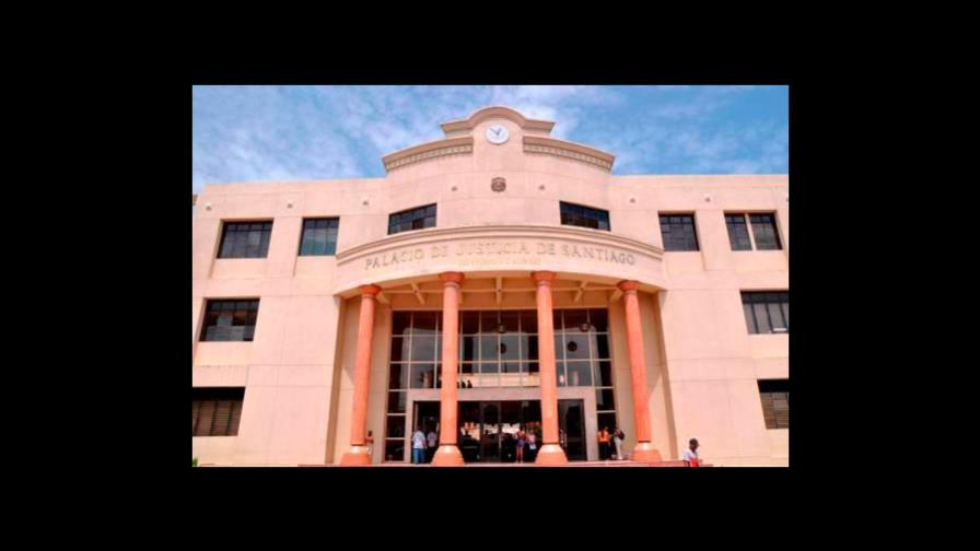 Siete presos preventivos dan positivo al COVID-19 en cárcel del Palacio de Justicia de Santiago