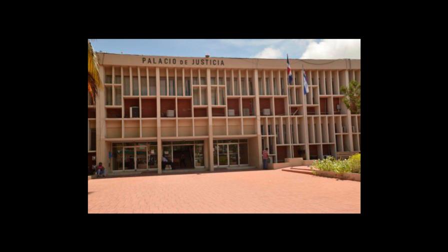 Inspectores de Procuraduría están en San Pedro investigando acuerdo irregular con feminicida 