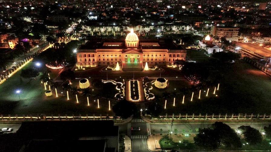 Encienden la Navidad en el Palacio Nacional Encienden la Navidad en el Palacio Nacional