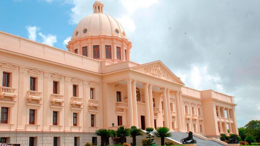 Ejecutivo promulga ley que regula el otorgamiento de fuerza pública 