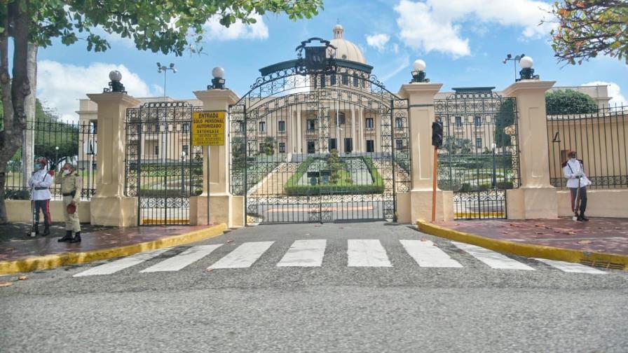 Luis Abinader crea por decreto Gabinete Agropecuario que estará presidido por él Luis Abinader crea por decreto Gabinete Agropecuario que estará presidido por él