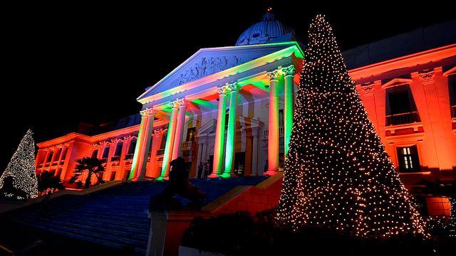 Palacio Nacional encenderá árbol de Navidad este martes