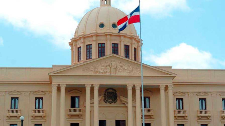 Ministerio Administrativo presenta Carta de Compromiso Ministerio Administrativo presenta Carta de Compromiso
