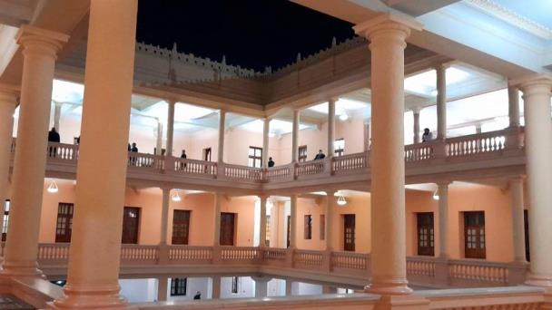 Abinader coordina estrategias con funcionarios y les reitera que deben enviar informes semanales