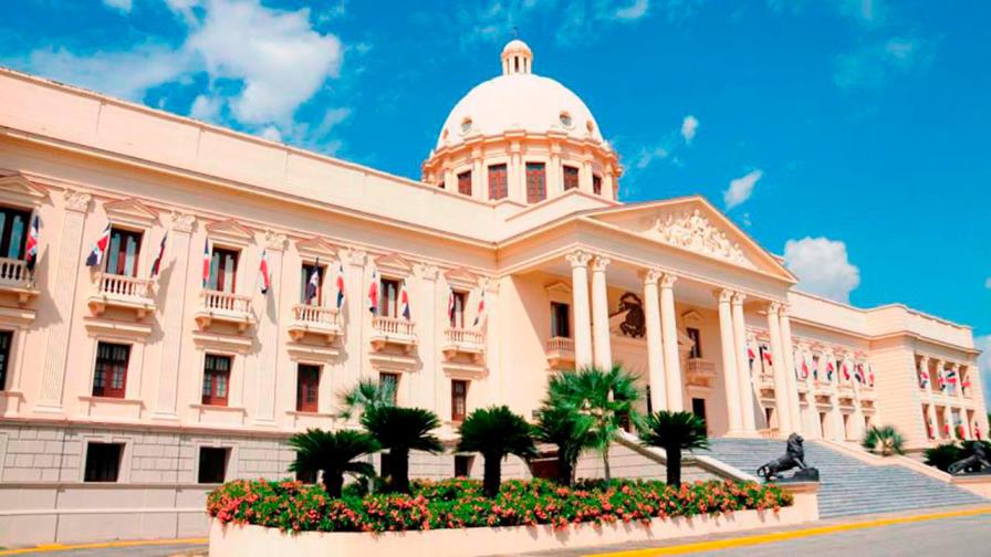 Presidente promulga ley de emisión de bonos por más RD$246 mil millones