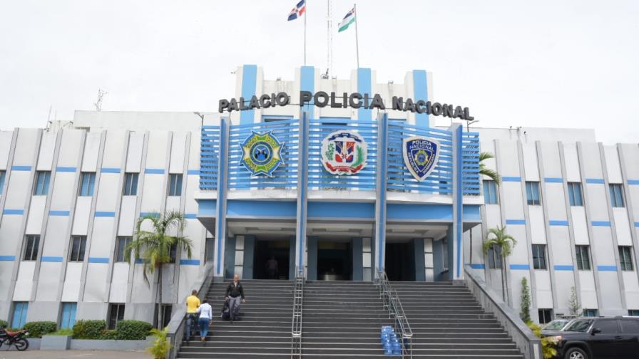 Apresan a cuatro hombres acusados de asaltar dueño de importadora de vehículos