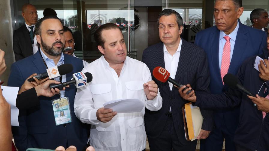 PRM: No queremos discutir con el Ministro de Salud, queremos transparencia