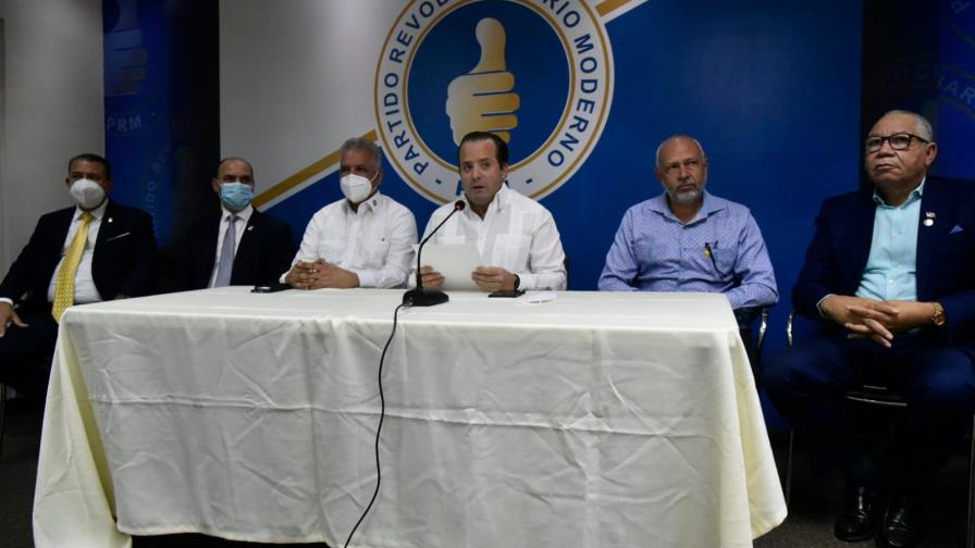 Paliza niega que el PRM tenga “ofensiva” montada contra la Fuerza del Pueblo 