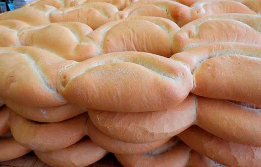 Ministro de Agricultura confirma  subirán precio del pan