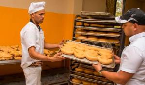 Codopyme saluda decreto que instruye a instituciones a comprar a mipymes