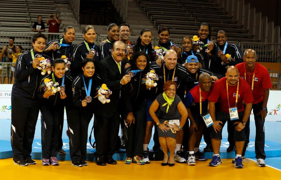 La selección femenina de voleibol va por otro podio a los Panamericanos de Lima
Equipo femenino va por otro podio
