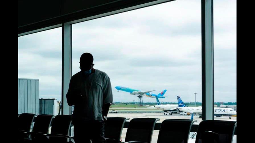 La pandemia le costará al sector aéreo 201,100 millones de dólares hasta 2022