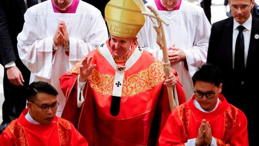 El papa es acogido en la budista Tailandia entre el respeto y la ignorancia