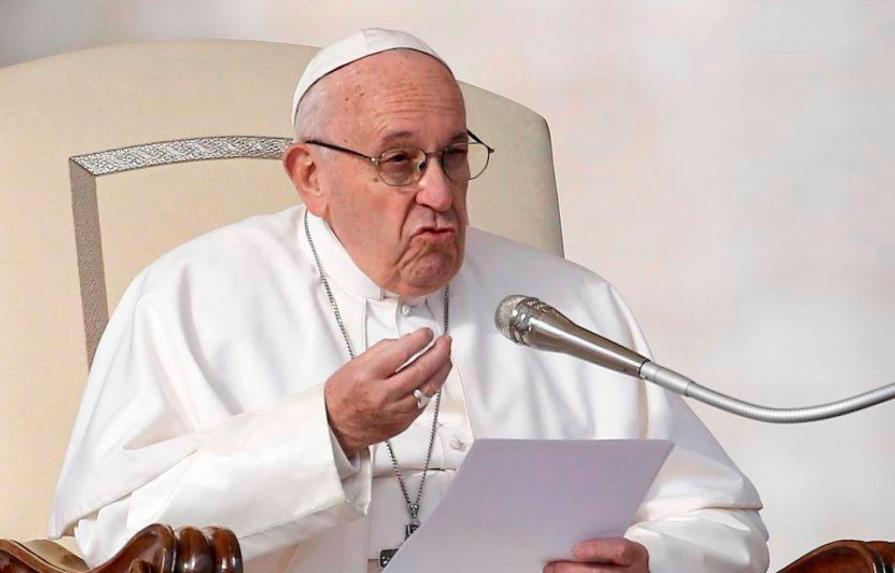 El papa alerta de que el diablo entra en la Iglesia con la mundanidad
