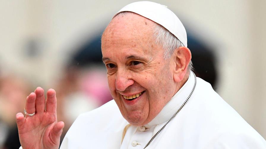 El papa anima al diálogo a la Cumbre de París para pacificar Ucrania