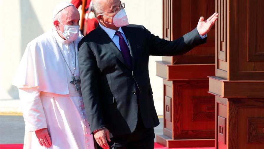 El papa: “No se puede callar cuando el terrorismo abusa de la religión” El papa: “No se puede callar cuando el terrorismo abusa de la religión”