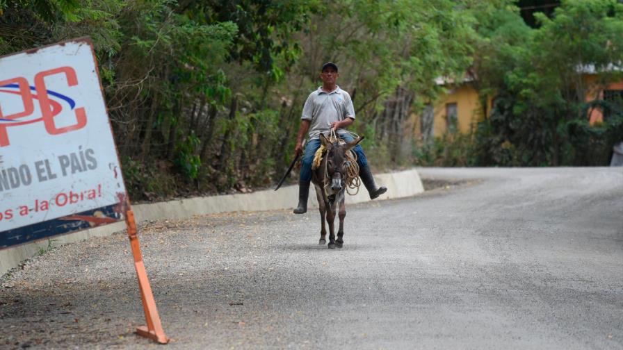 Dicen abandonan carretera Jacagua