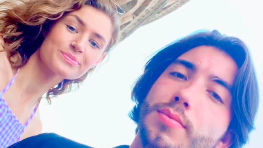 Se ausentó al trabajo por problemas personales: pero realmente se fue de vacaciones con su novio