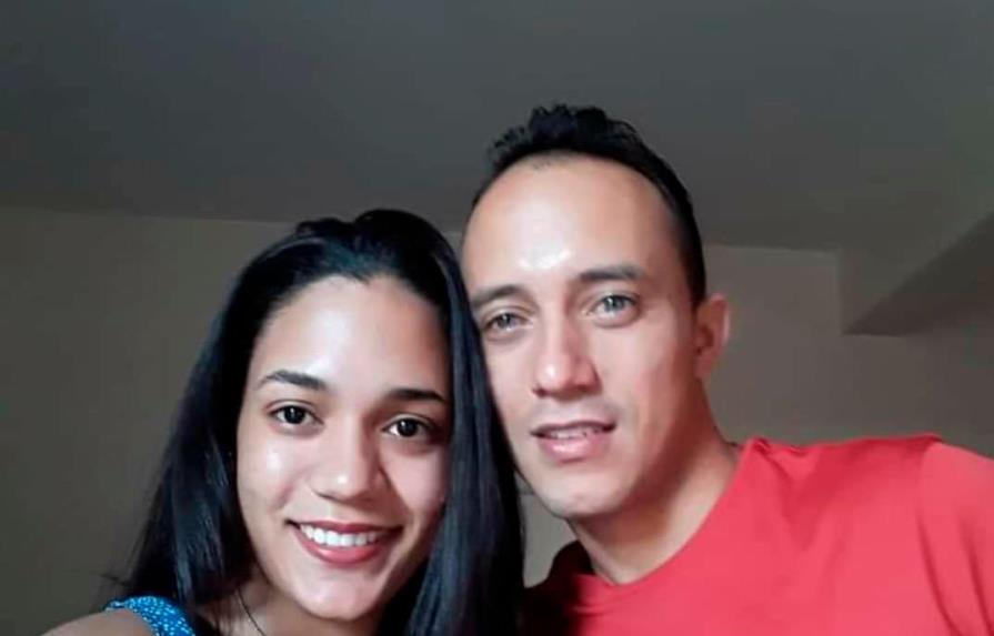 Hombre mata a martillazos a su esposa en Santiago y luego se suicida 