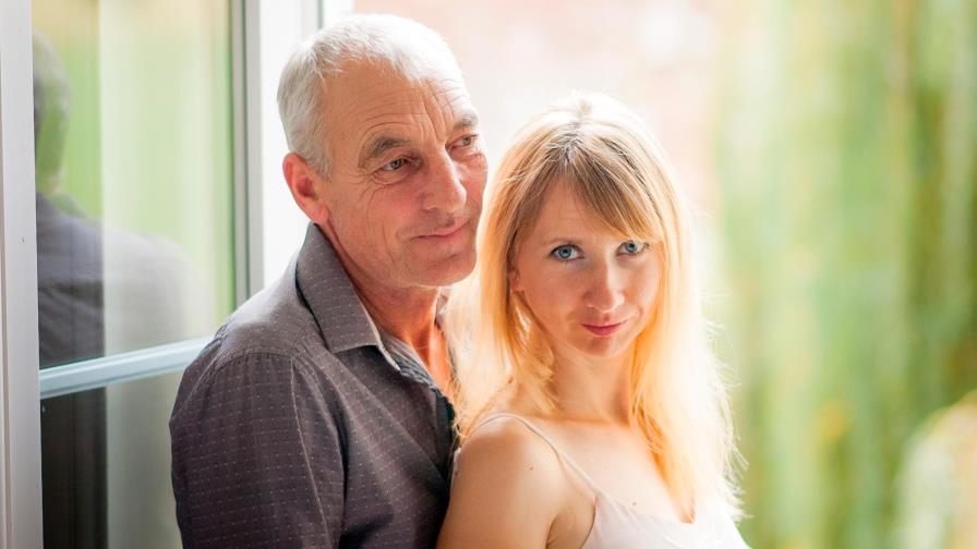 No quieren la relación por la diferencia de edad