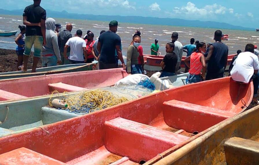 La Armada trata de localizar yola con 15 dominicanos que intentaban llegar a Puerto Rico  