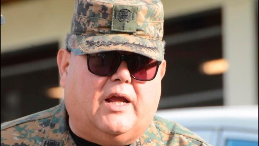 Sepultan oficial de la DNCD fallecido en accidente de tránsito Sepultan oficial de la DNCD fallecido en accidente de tránsito