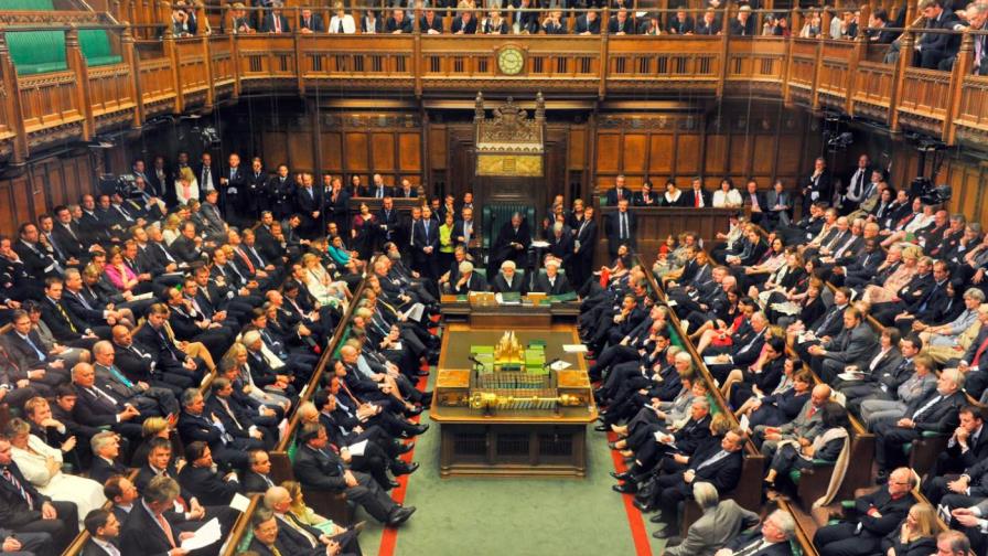 El Parlamento británico investigará trazas de cocaína en sus lavabos