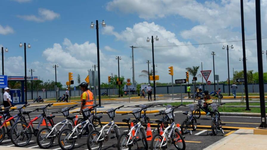 Presidente Medina inaugura el primer Parque de Educación Vial 