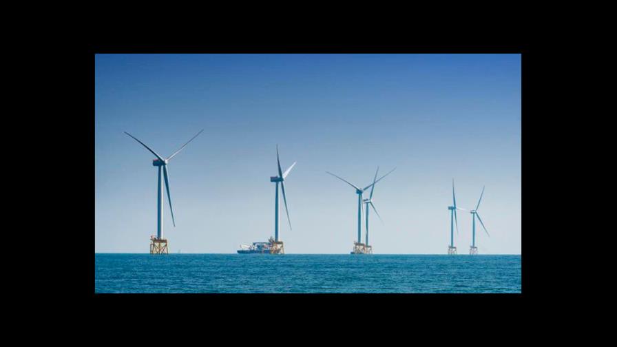 EE.UU. abre la costa californiana a la instalación de parques eólicos marinos