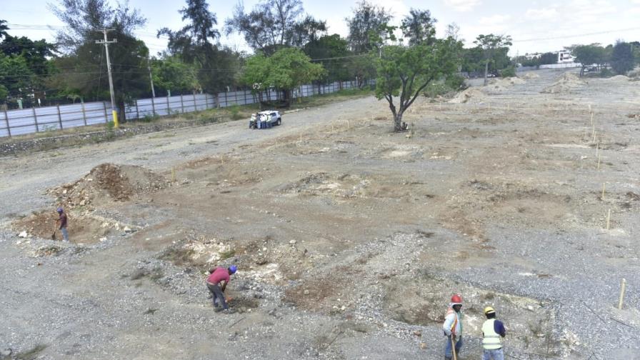 Acusan al Gobierno de usar el poder para instalar terminal de autobuses en parque 